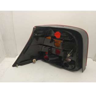 PILOTO TRASERO DERECHO... 2