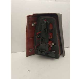 PILOTO TRASERO DERECHO... 2