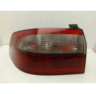 PILOTO TRASERO IZQUIERDO...