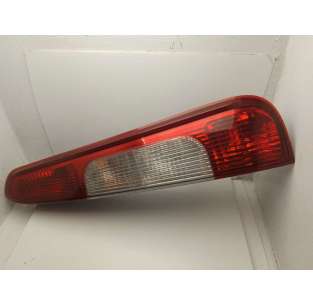 PILOTO TRASERO DERECHO FORD...
