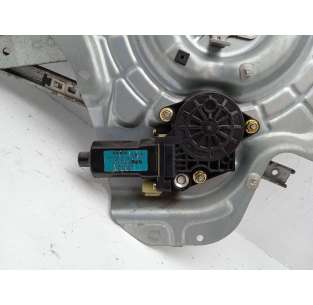 ELEVALUNAS TRASERO... 2