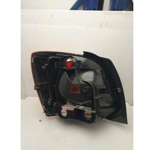 PILOTO TRASERO DERECHO... 2