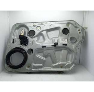 ELEVALUNAS DELANTERO...