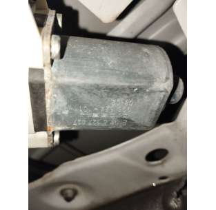 ELEVALUNAS DELANTERO... 2