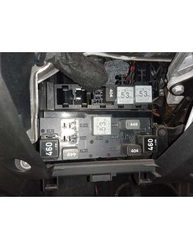 CAJA RELES / FUSIBLES VOLKSWAGEN...