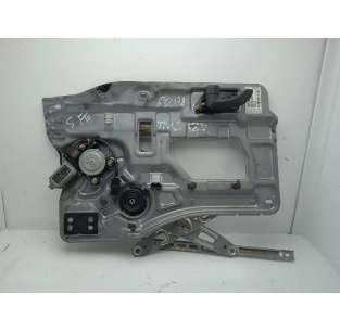 ELEVALUNAS TRASERO...