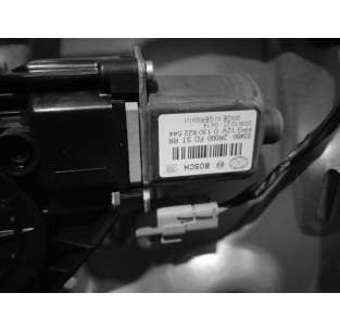 ELEVALUNAS TRASERO DERECHO... 2