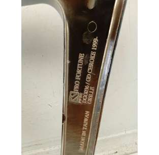 REJILLA DELANTERA - 332018... 2