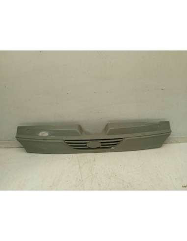 REJILLA DELANTERA - 332027 / SB07016