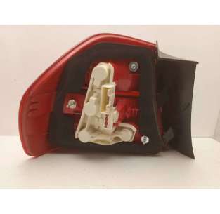 PILOTO TRASERO DERECHO BMW... 2