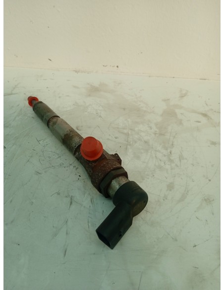 Recambio de inyector para renault megane ii classic berlina confort authentique referencia OEM IAM 8200380253  