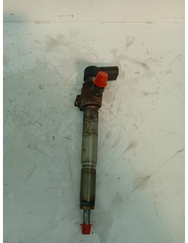 Recambio de inyector para renault megane ii classic berlina confort authentique referencia OEM IAM 8200380253  