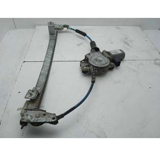 ELEVALUNAS DELANTERO...