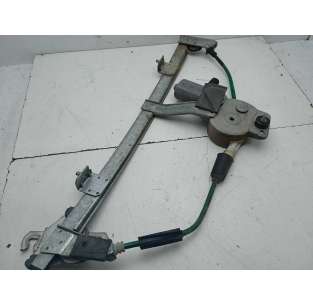 ELEVALUNAS DELANTERO...