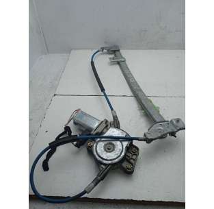 ELEVALUNAS DELANTERO...