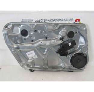 ELEVALUNAS DELANTERO...