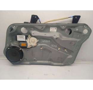 ELEVALUNAS DELANTERO...