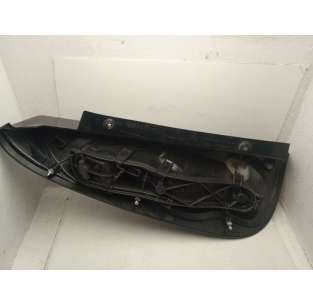 PILOTO TRASERO DERECHO... 2