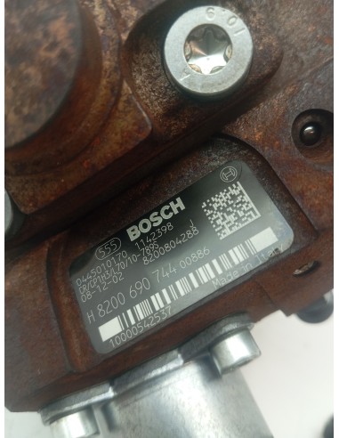 Recambio de bomba inyeccion para renault laguna iii initiale referencia OEM IAM 8200690744  