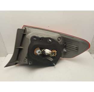 PILOTO TRASERO IZQUIERDO... 2