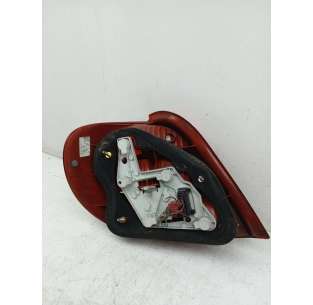 PILOTO TRASERO DERECHO... 2