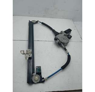 ELEVALUNAS DELANTERO...