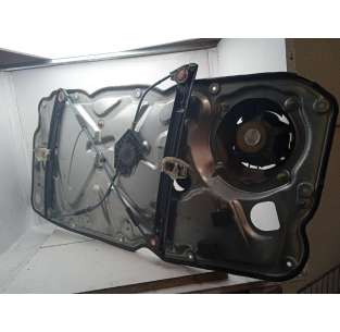 ELEVALUNAS DELANTERO...