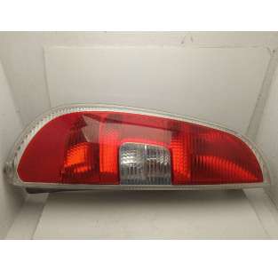 PILOTO TRASERO IZQUIERDO...