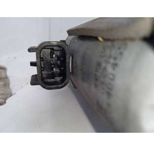 ELEVALUNAS DELANTERO... 2