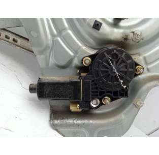 ELEVALUNAS TRASERO... 2