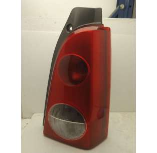 PILOTO TRASERO DERECHO OPEL...