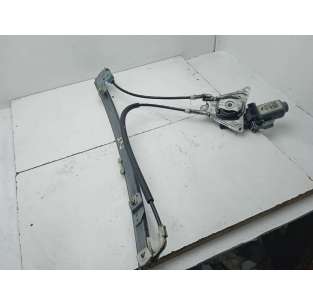 ELEVALUNAS DELANTERO...