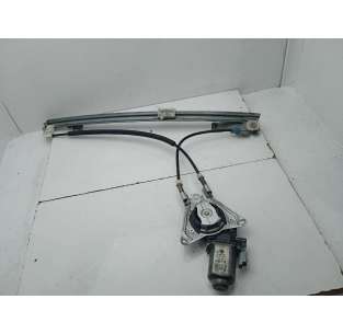 ELEVALUNAS DELANTERO...