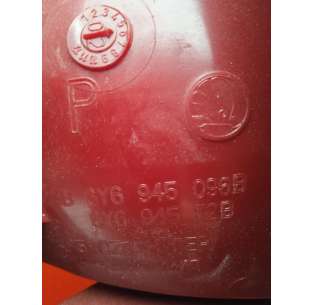 PILOTO TRASERO DERECHO... 2