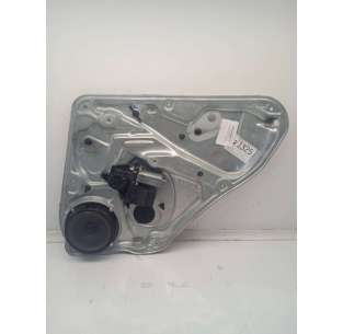 ELEVALUNAS TRASERO DERECHO...