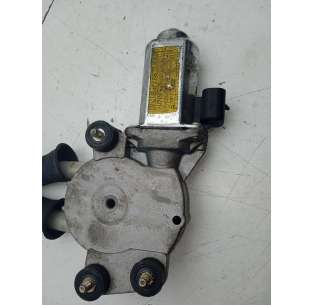 ELEVALUNAS TRASERO... 2