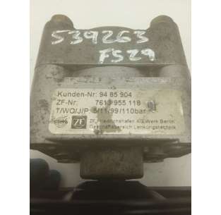 BOMBA DIRECCION VOLVO C70... 2