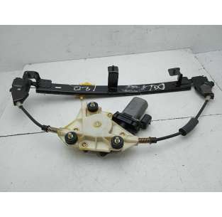 ELEVALUNAS DELANTERO...