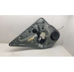 ELEVALUNAS TRASERO...