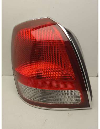 PILOTO TRASERO DERECHO - 592038 /...