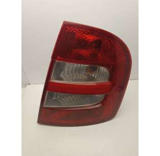 PILOTO TRASERO DERECHO...