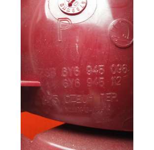 PILOTO TRASERO DERECHO... 2