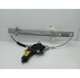 ELEVALUNAS TRASERO DERECHO...