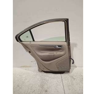 PUERTA TRASERA IZQUIERDA... 2