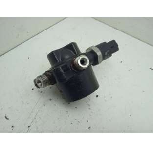 RAMPA INYECTORA RENAULT... 2