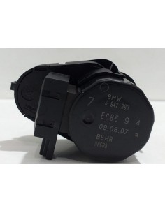 Recambio de motor apertura trampillas climatizador para bmw serie 6 coupe (e63) referencia OEM IAM  1 CONECTOR CON 3 PINES 