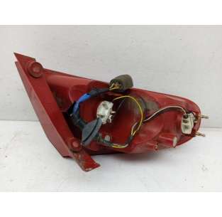 PILOTO TRASERO DERECHO... 2