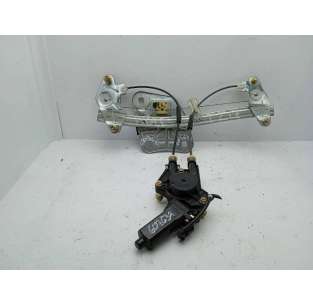 ELEVALUNAS TRASERO...