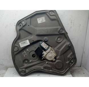 ELEVALUNAS TRASERO...