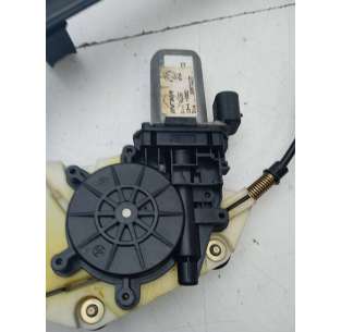 ELEVALUNAS DELANTERO... 2